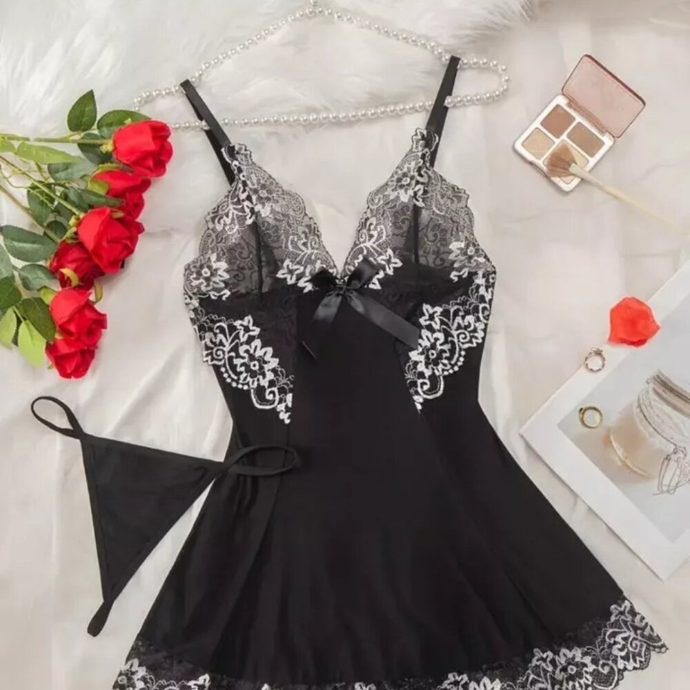LACE SLIP NIGHT DRESS SIZE 6